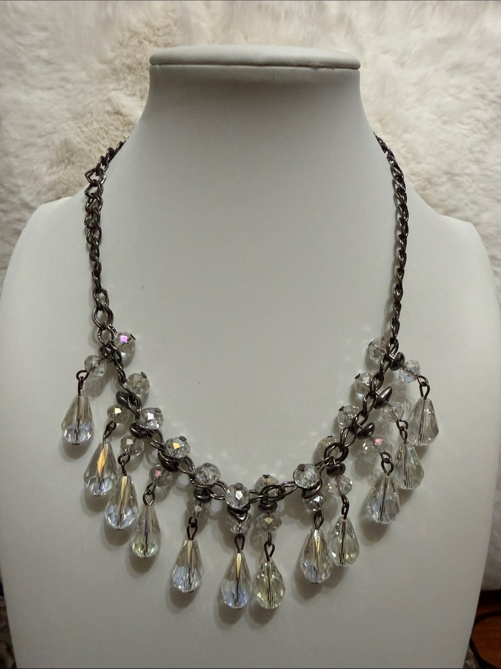 NWT Vintage 80’s Clear Crystal Teardrop Pendant Necklace Gunmetal Chain